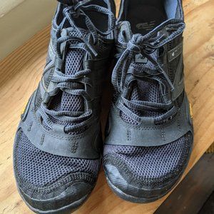 New Balance Minimus Trail 10 Women's Size 9.5